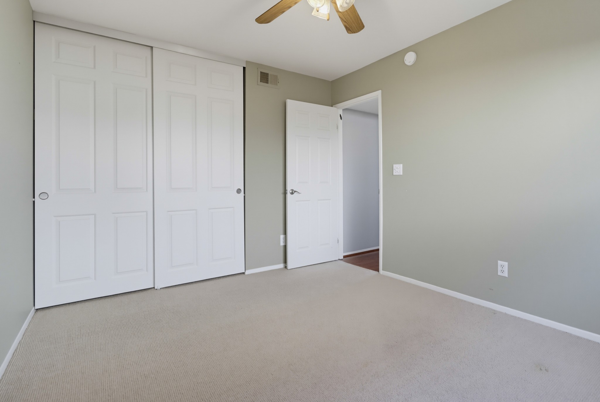 Virtual tour photo 24 of 95 for 7832 Forrestal Rd