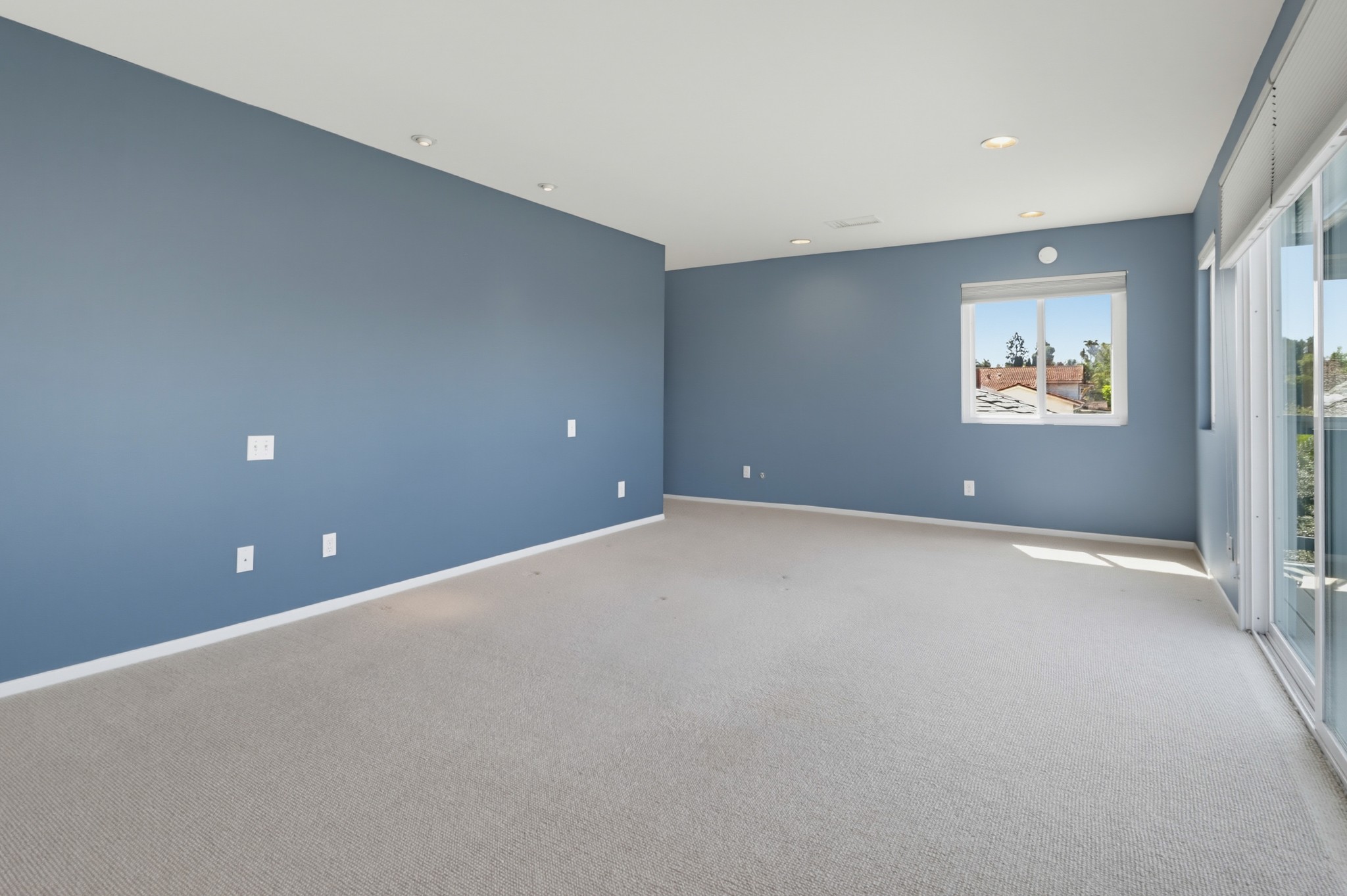 Virtual tour photo 32 of 95 for 7832 Forrestal Rd