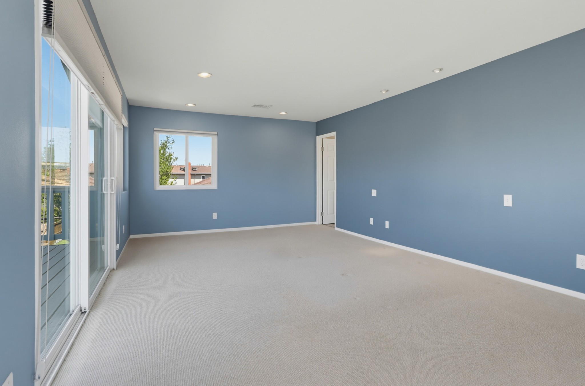 Virtual tour photo 33 of 95 for 7832 Forrestal Rd
