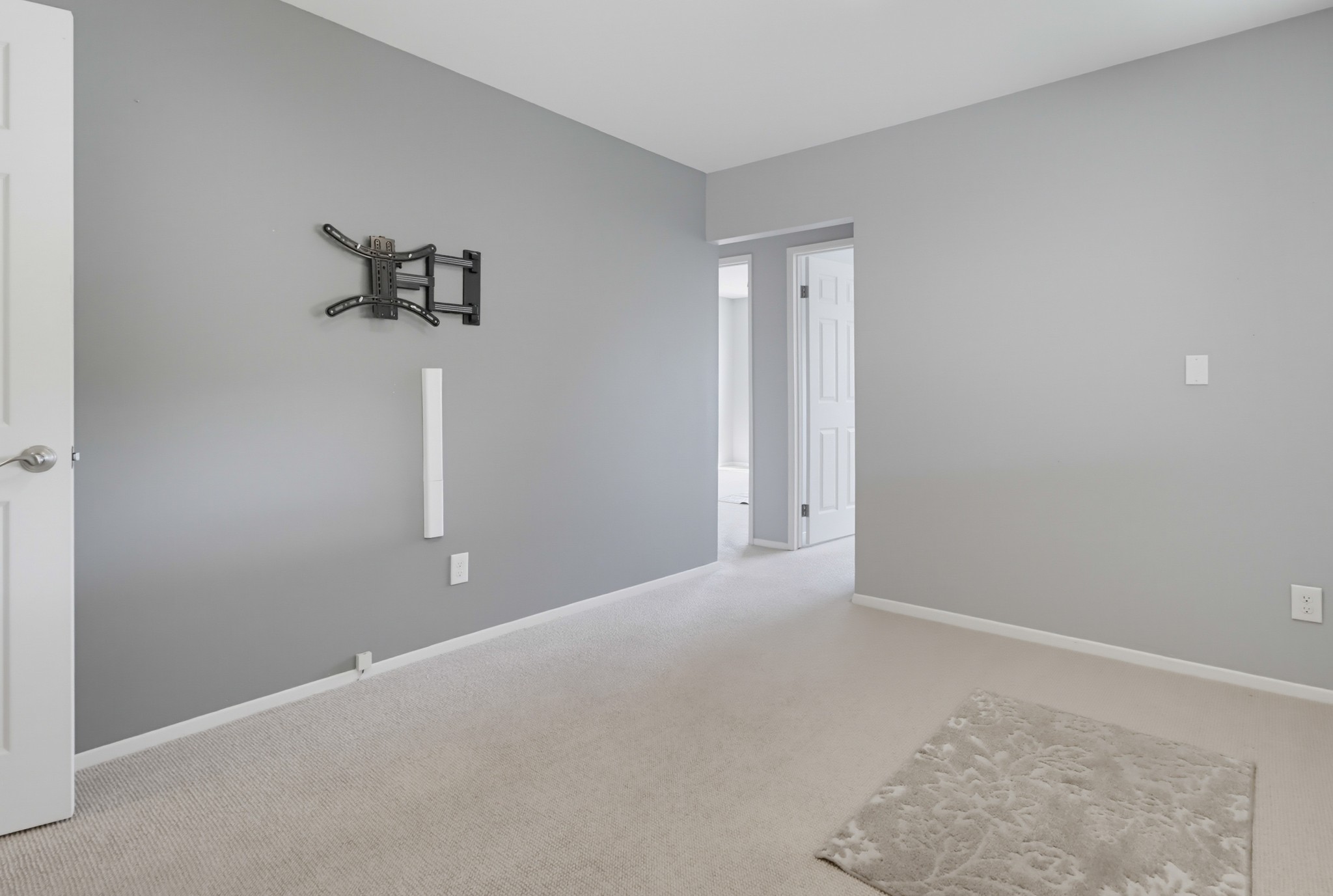 Virtual tour photo 48 of 95 for 7832 Forrestal Rd