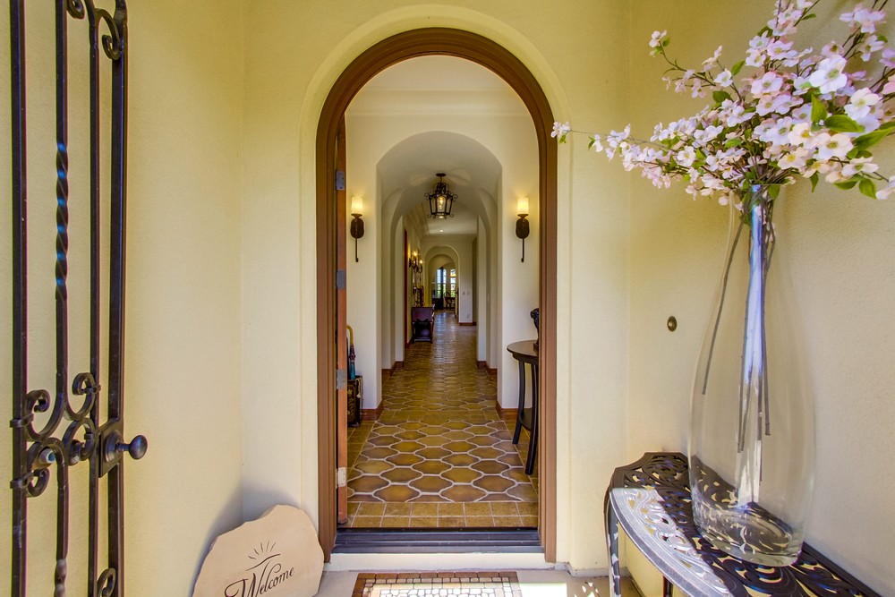Virtual tour photo 9 of 88 for 7836 Vista Lazanja