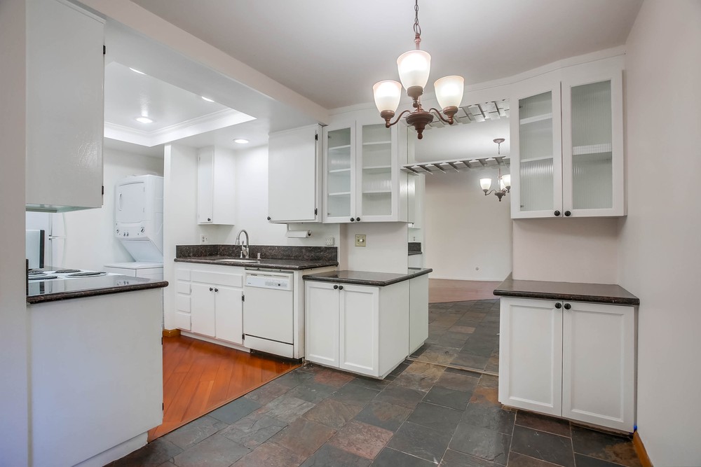 Virtual tour photo 10 of 36 for 7842 Nightingale Way