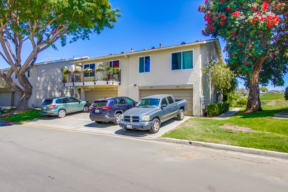 Virtual tour photo 1 of 24 for 7845 Camino Glorita