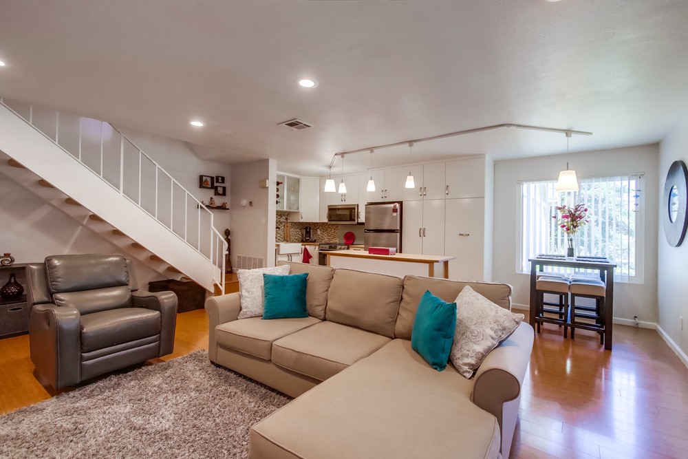 Virtual tour photo 7 of 24 for 7845 Camino Glorita