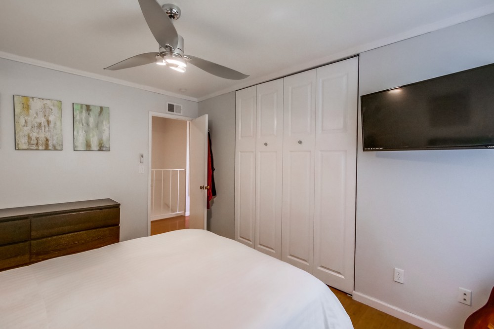 Virtual tour photo 16 of 24 for 7845 Camino Glorita