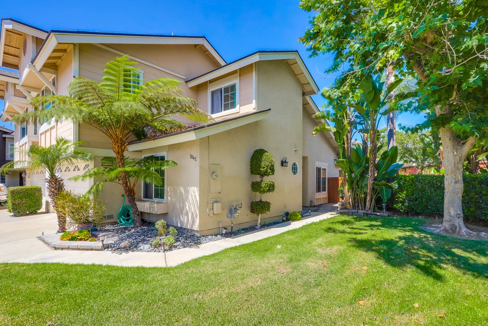 Virtual tour photo 5 of 45 for 7845 Mission Montana Pl