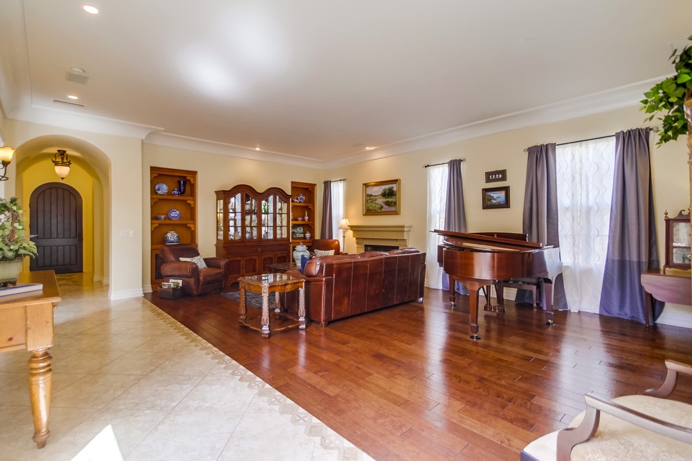 Virtual tour photo 11 of 77 for 7847 Caminito Camelia