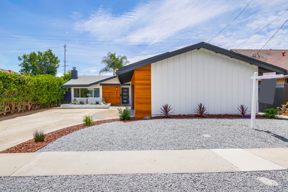 Virtual tour photo 3 of 54 for 7853 Blue Lake Dr