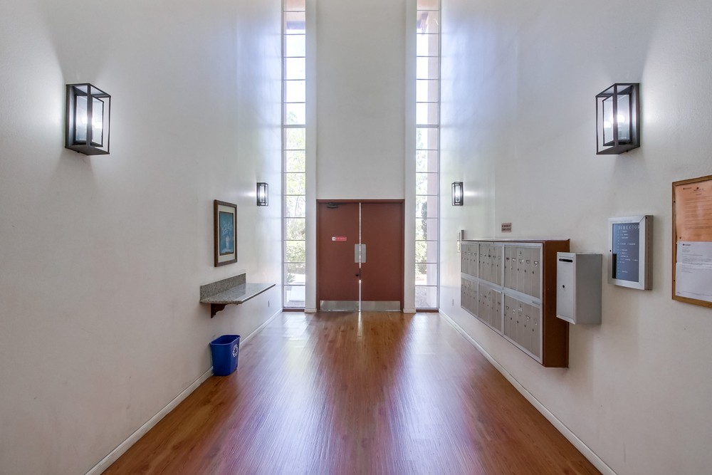 Virtual tour photo 6 of 35 for 7855 Cowles Mountain Ct UNIT A3