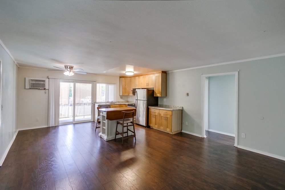 Virtual tour photo 9 of 35 for 7855 Cowles Mountain Ct UNIT A3