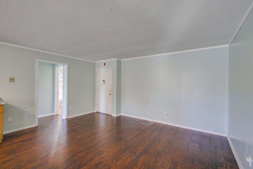 Virtual tour photo 10 of 35 for 7855 Cowles Mountain Ct UNIT A3