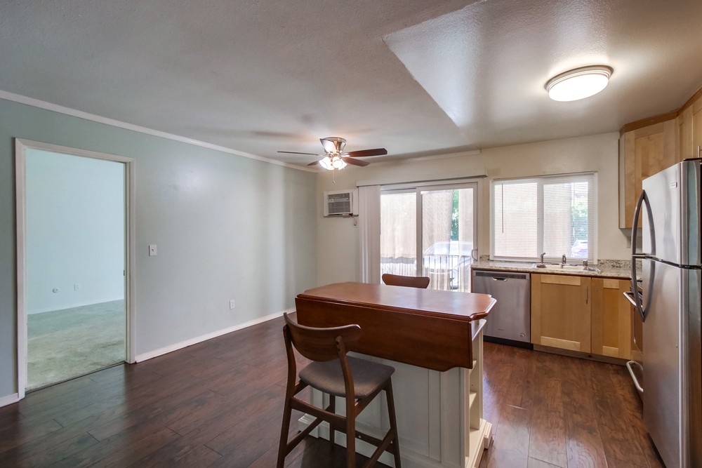 Virtual tour photo 12 of 35 for 7855 Cowles Mountain Ct UNIT A3