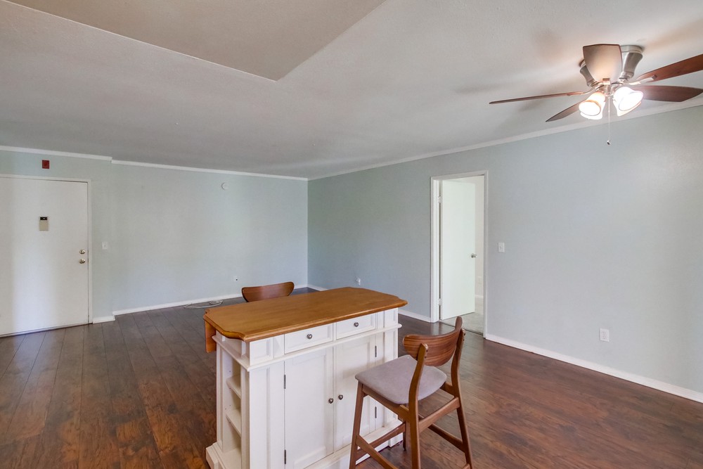 Virtual tour photo 15 of 35 for 7855 Cowles Mountain Ct UNIT A3