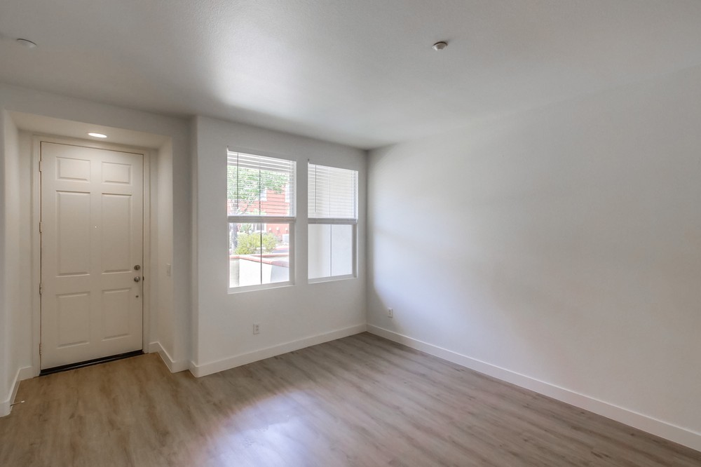 Virtual tour photo 11 of 38 for 7855 Via Belfiore UNIT 5