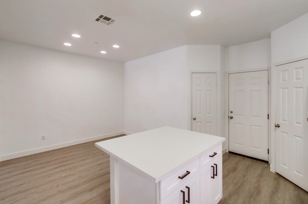 Virtual tour photo 17 of 38 for 7855 Via Belfiore UNIT 5