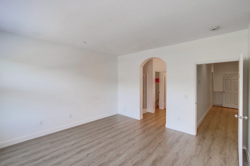 Virtual tour photo 25 of 38 for 7855 Via Belfiore UNIT 5