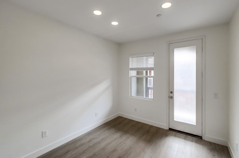 Virtual tour photo 30 of 38 for 7855 Via Belfiore UNIT 5