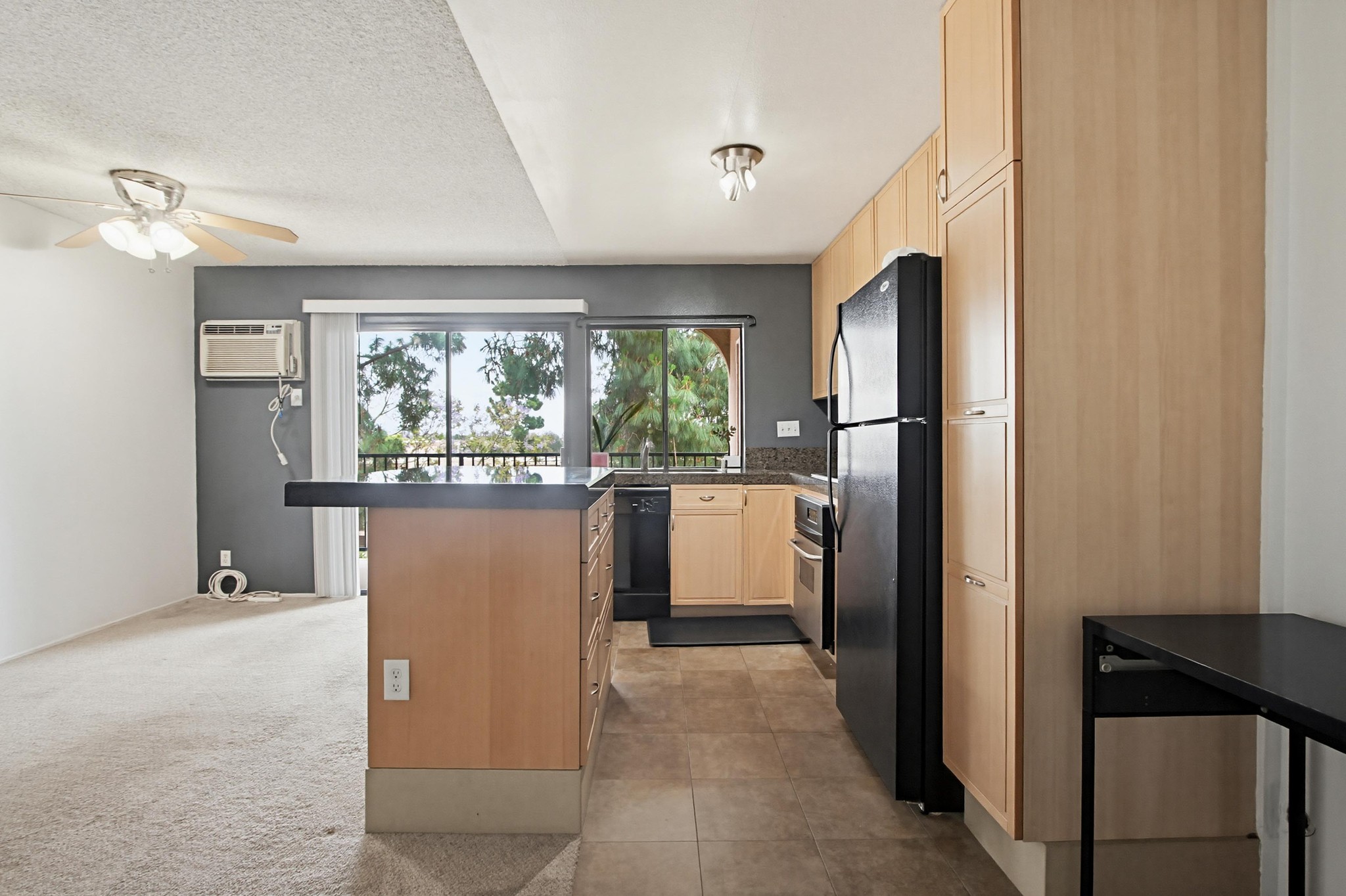 Virtual tour photo 11 of 31 for 7858 Cowles Mountain Ct