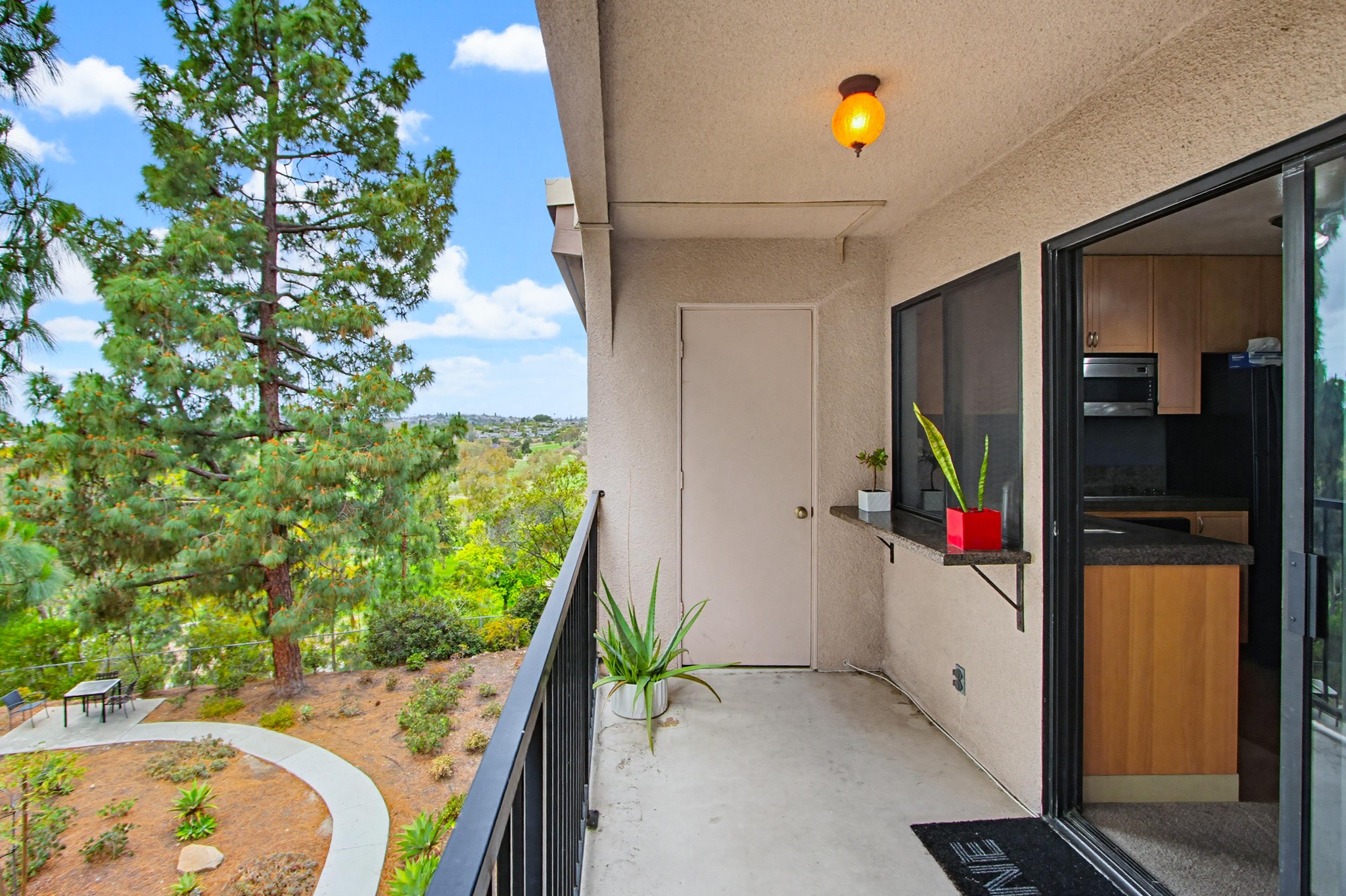 Virtual tour photo 29 of 31 for 7858 Cowles Mountain Ct