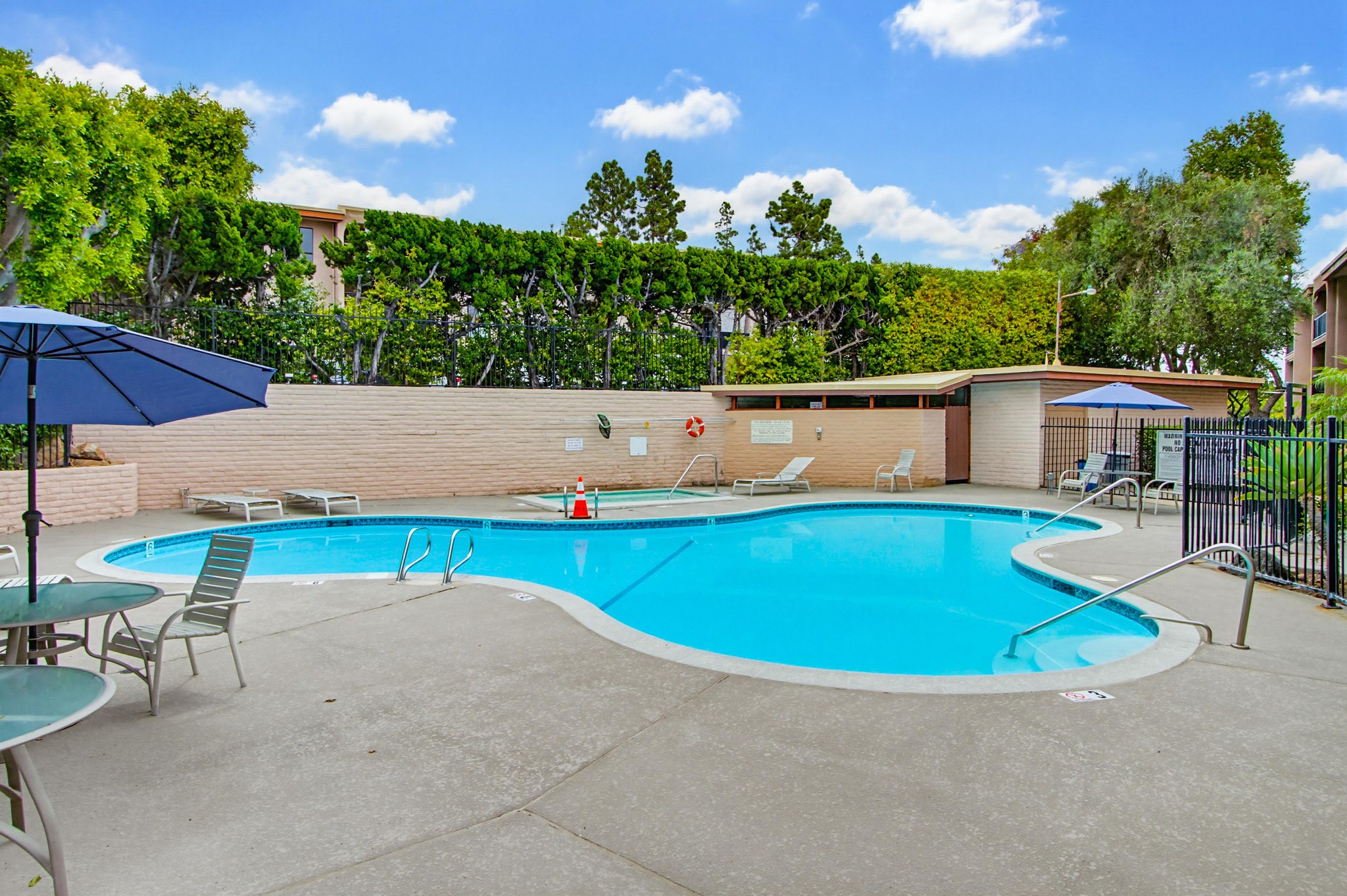 Virtual tour photo 30 of 31 for 7858 Cowles Mountain Ct