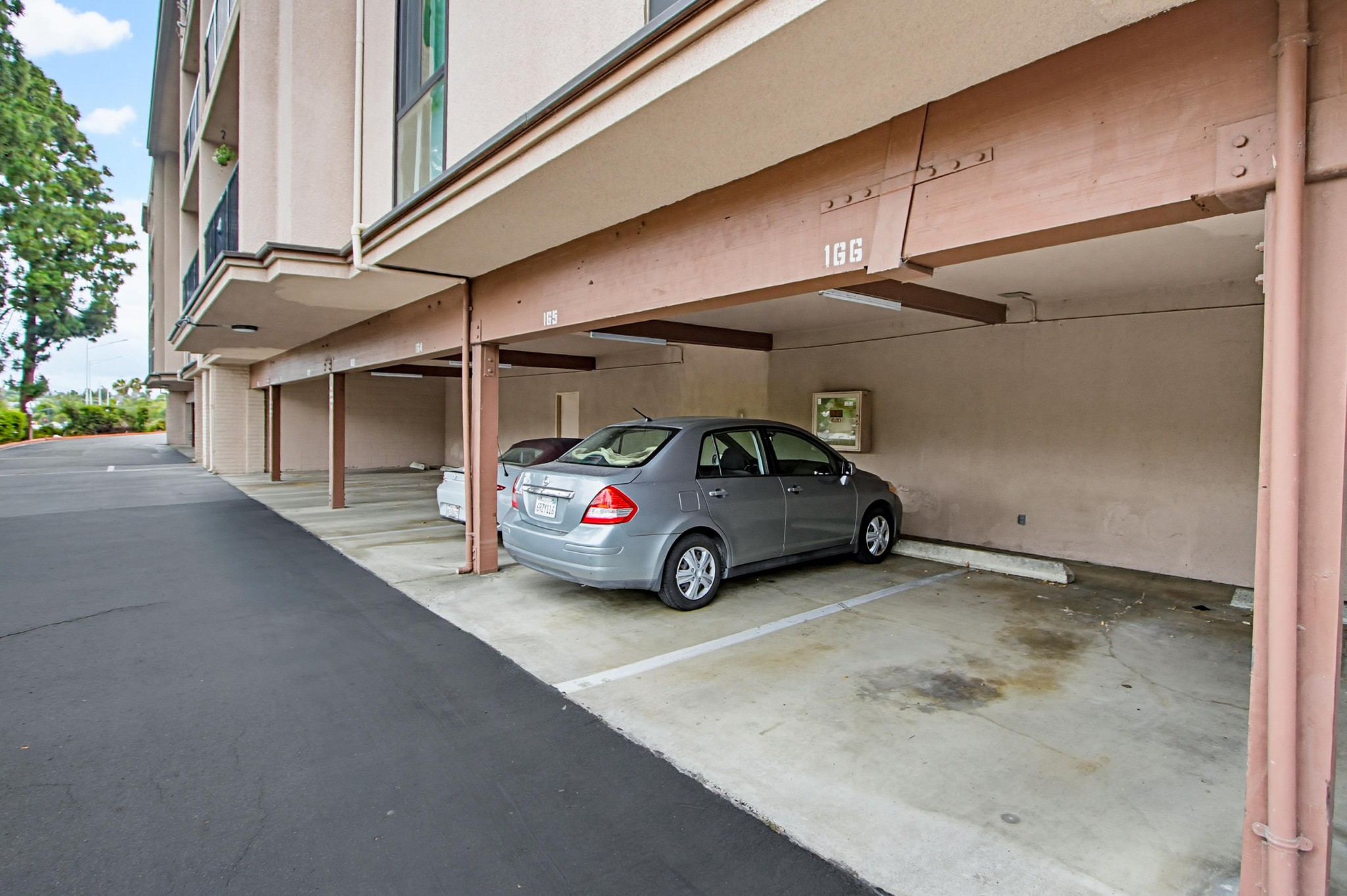 Virtual tour photo 31 of 31 for 7858 Cowles Mountain Ct