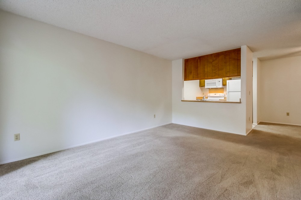Virtual tour photo 11 of 26 for 7865 Golfcrest Dr #5