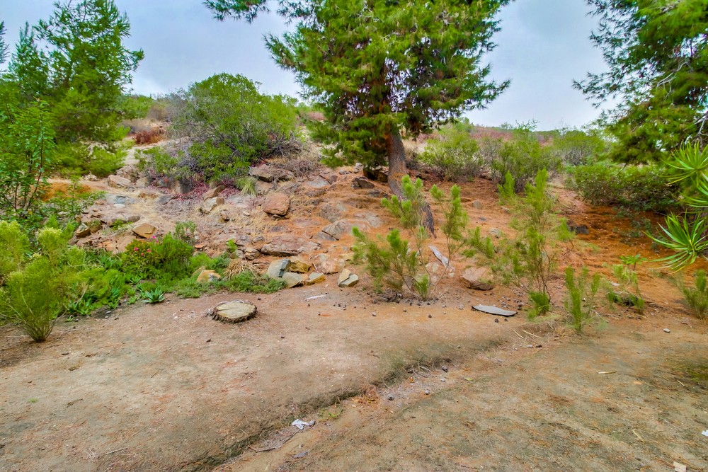 Virtual tour photo 17 of 26 for 7865 Golfcrest Dr #5