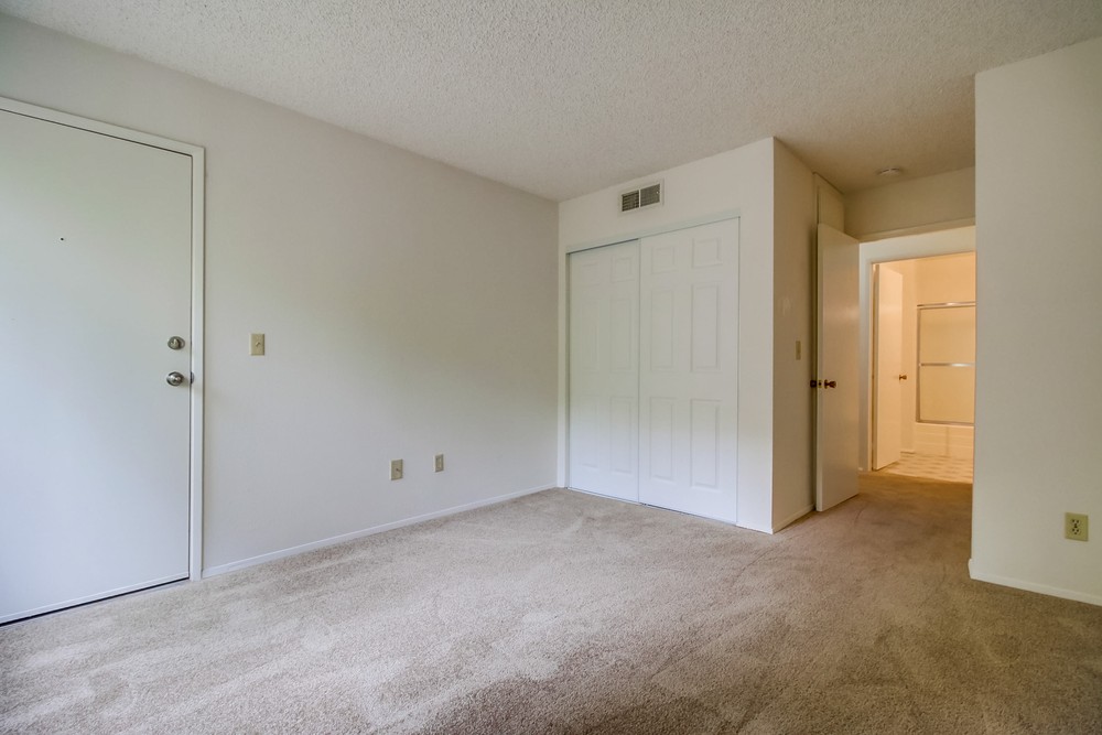 Virtual tour photo 20 of 26 for 7865 Golfcrest Dr #5
