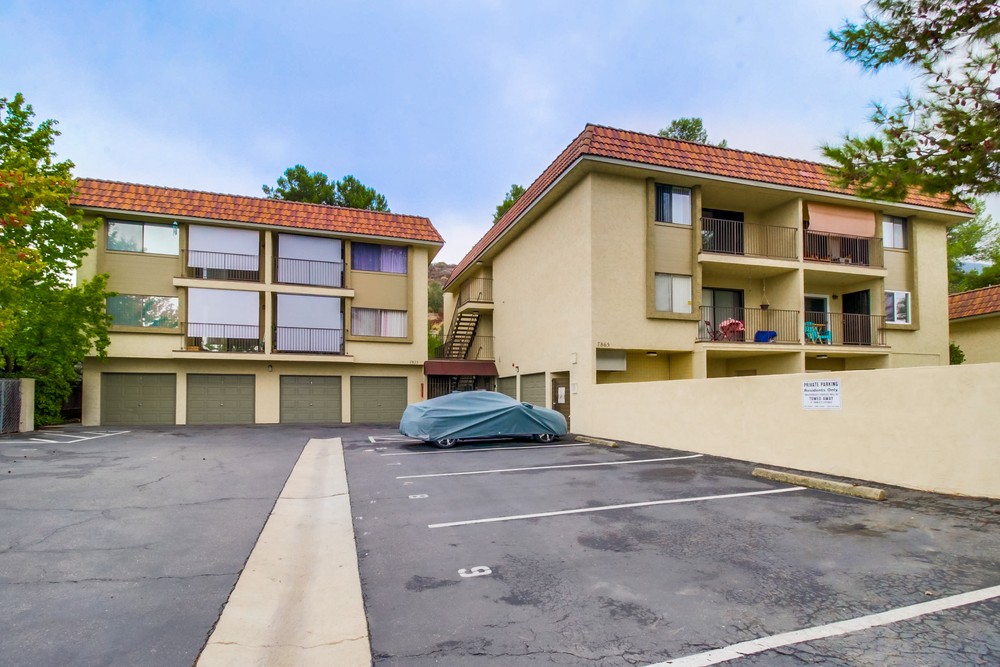 Virtual tour photo 25 of 26 for 7865 Golfcrest Dr #5