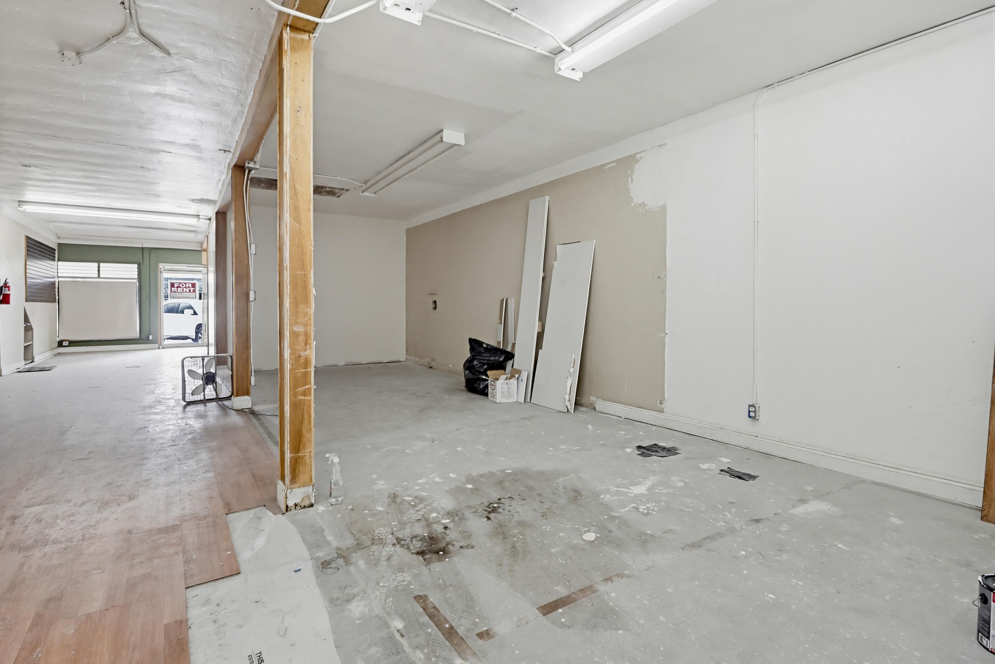 Virtual tour photo 26 of 39 for 7870 Broadway