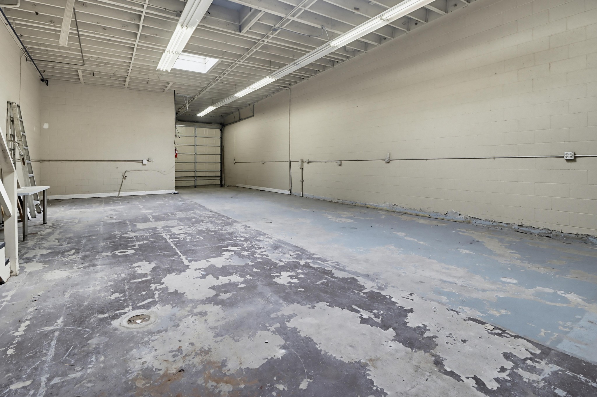 Virtual tour photo 37 of 39 for 7870 Broadway