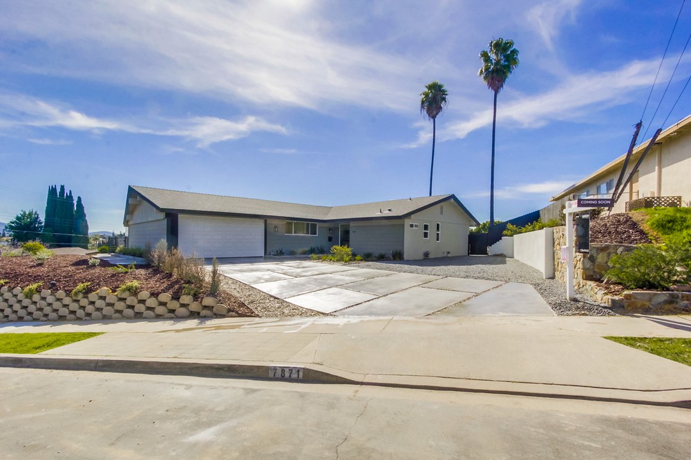 Virtual tour photo 6 of 61 for 7871 Compass Lake Dr