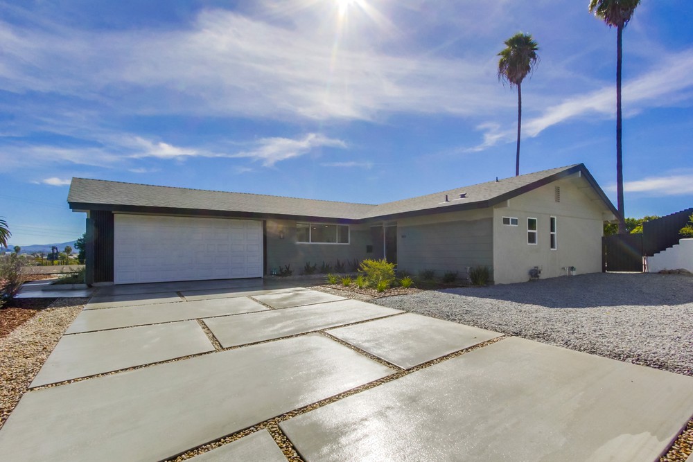 Virtual tour photo 8 of 61 for 7871 Compass Lake Dr