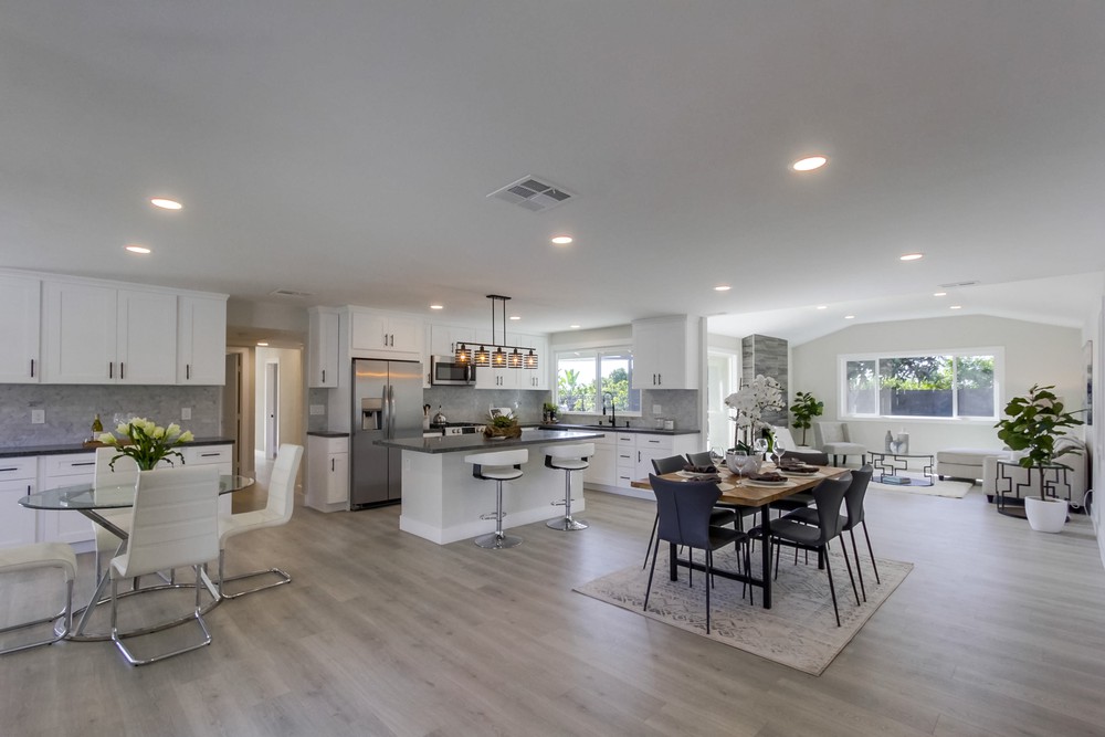 Virtual tour photo 14 of 61 for 7871 Compass Lake Dr