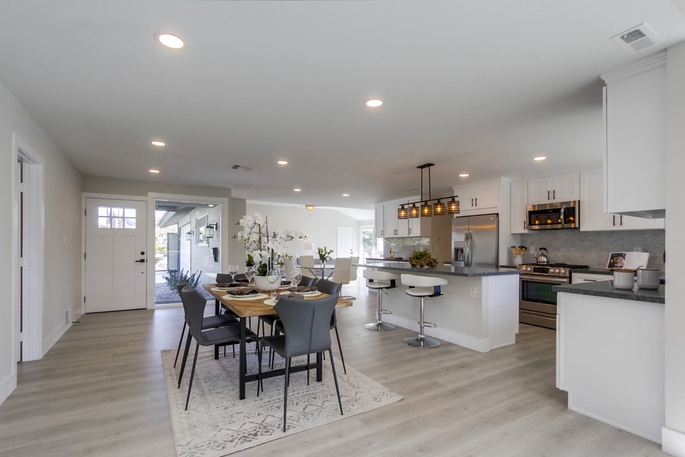 Virtual tour photo 17 of 61 for 7871 Compass Lake Dr