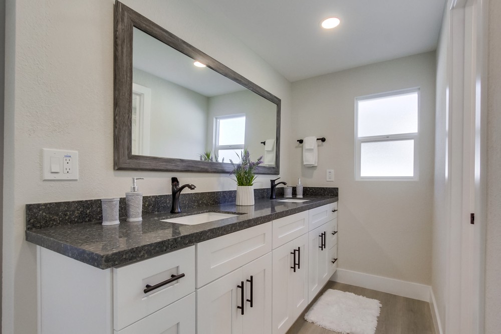 Virtual tour photo 36 of 61 for 7871 Compass Lake Dr