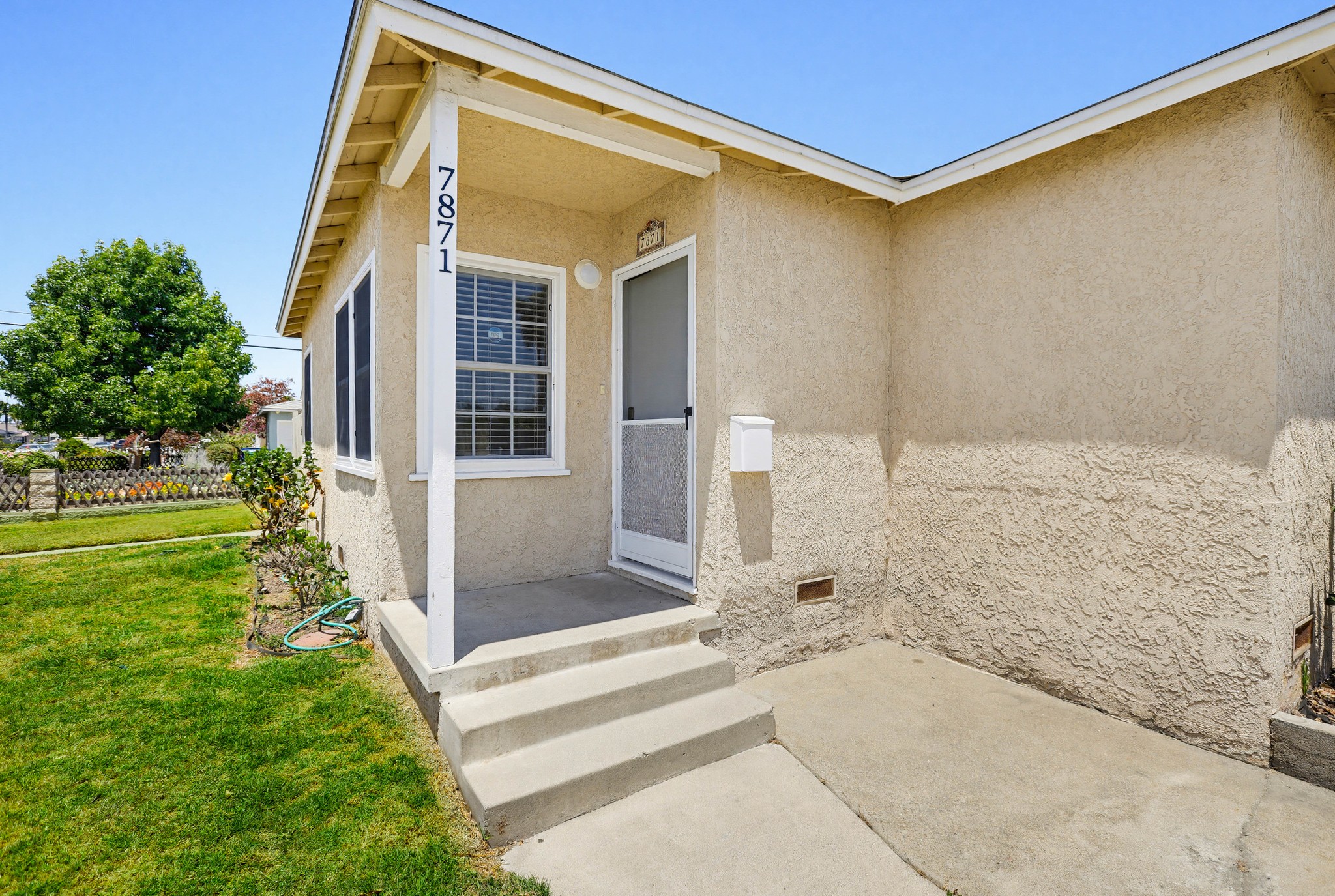 Virtual tour photo 6 of 58 for 7871 Darwin Ave