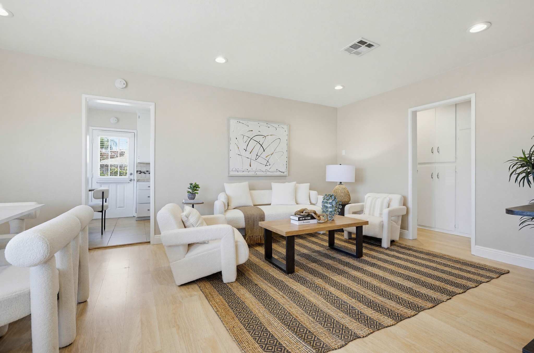 Virtual tour photo 10 of 58 for 7871 Darwin Ave