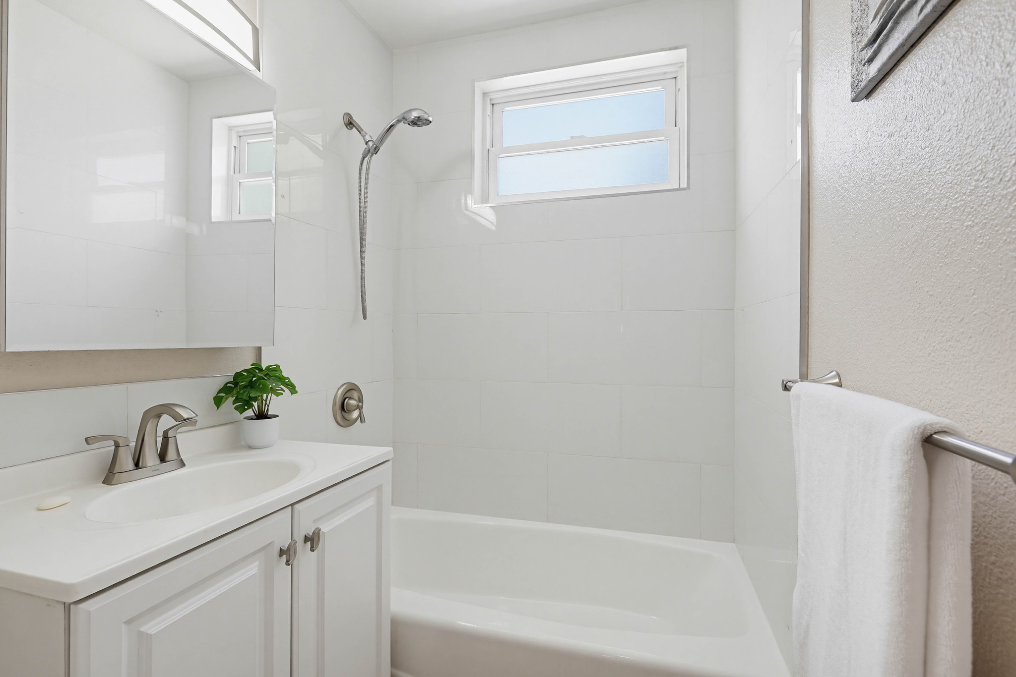 Virtual tour photo 42 of 58 for 7871 Darwin Ave