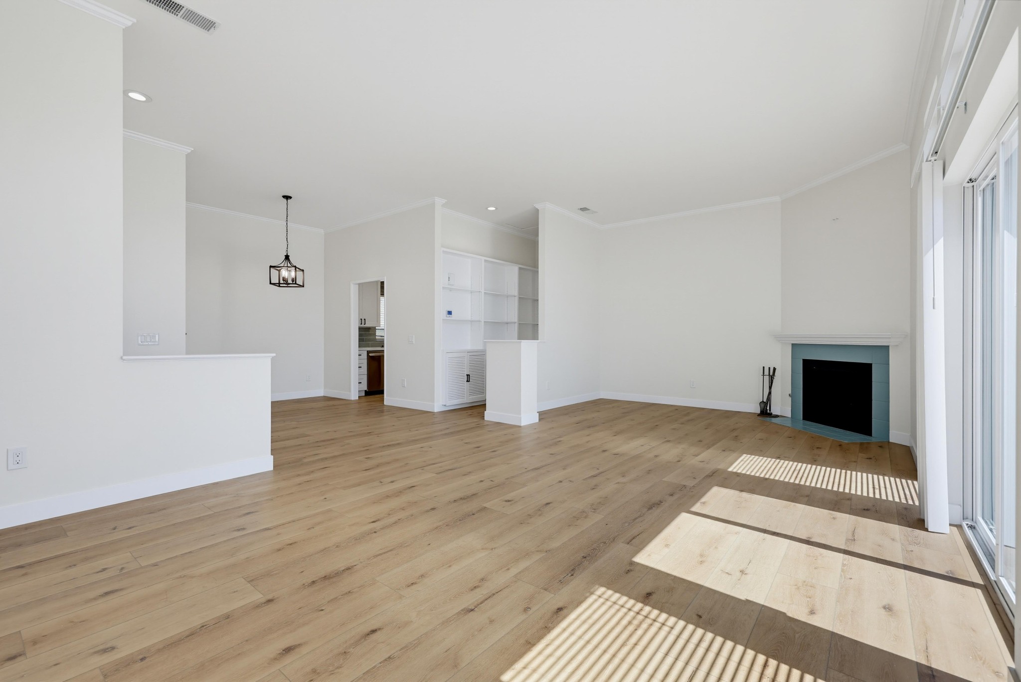 Virtual tour photo 13 of 76 for 7875 Bellakaren Pl