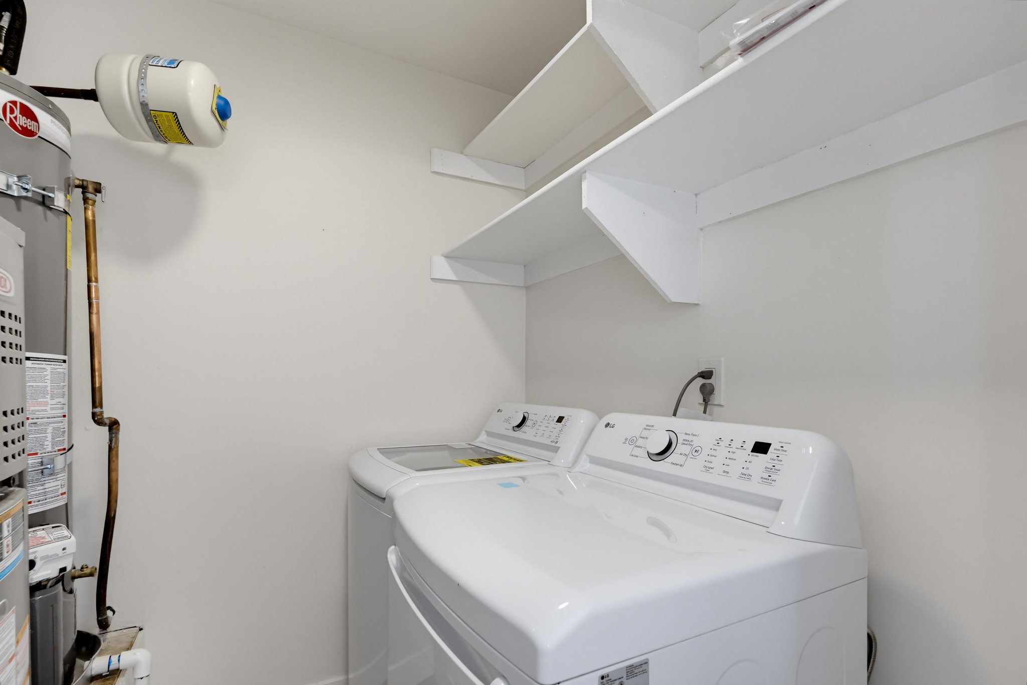 Virtual tour photo 30 of 76 for 7875 Bellakaren Pl