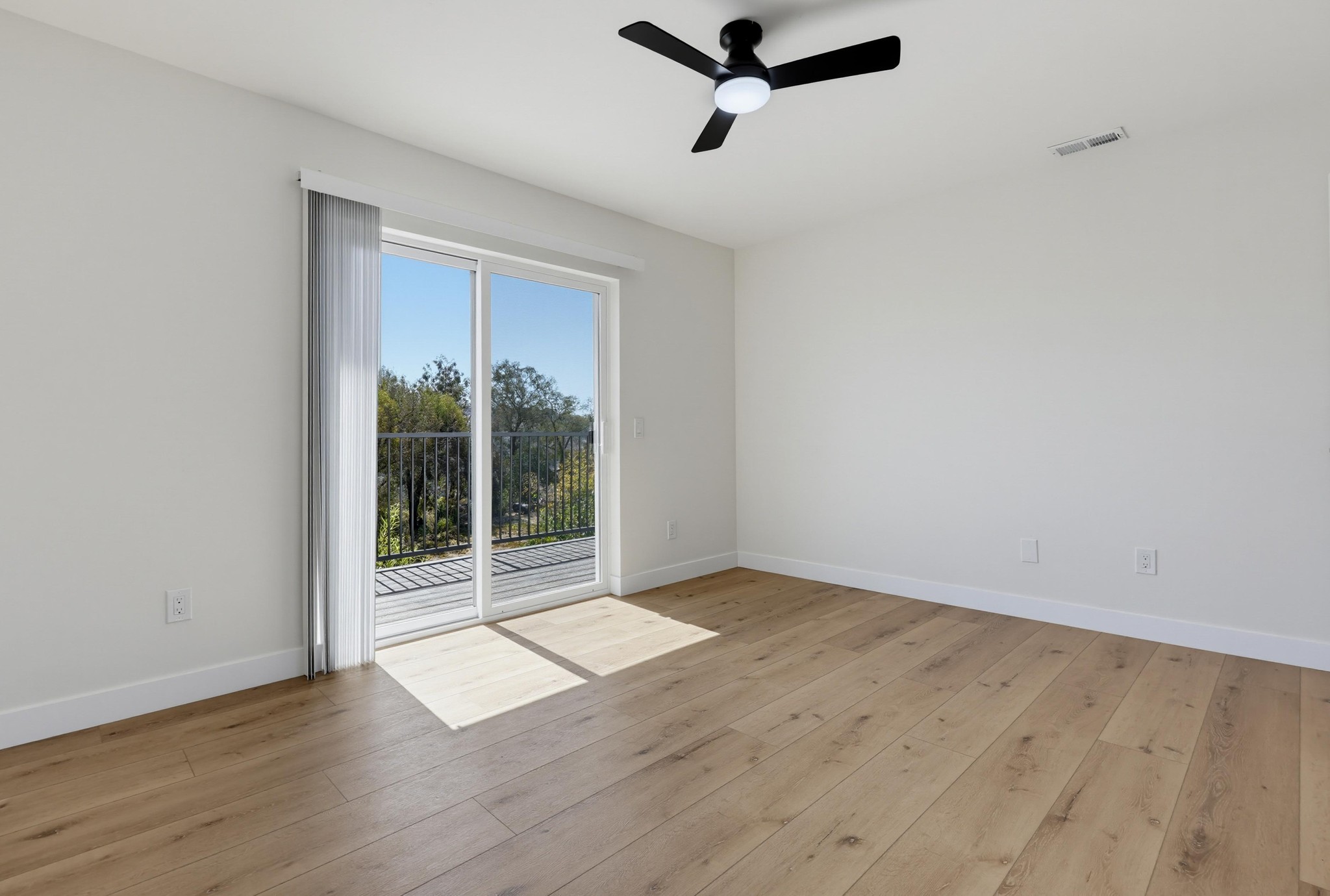 Virtual tour photo 51 of 76 for 7875 Bellakaren Pl