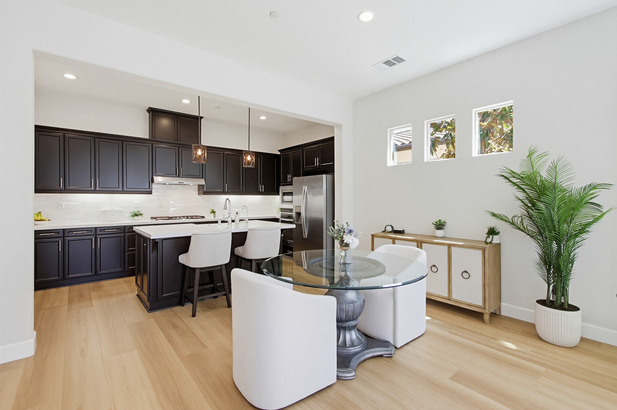 Virtual tour photo 11 of 55 for 7875 Lusardi Creek Ln