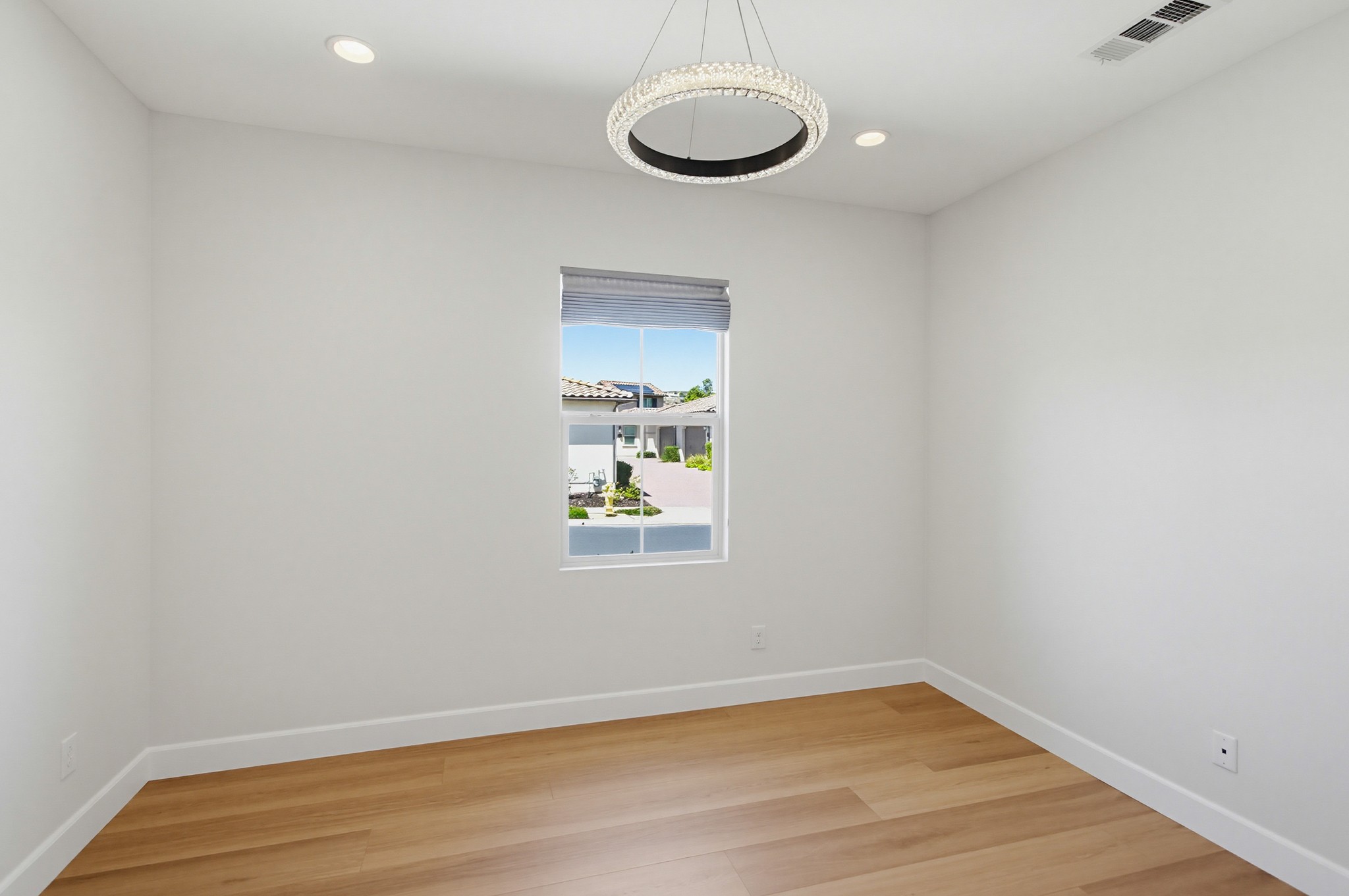 Virtual tour photo 31 of 55 for 7875 Lusardi Creek Ln