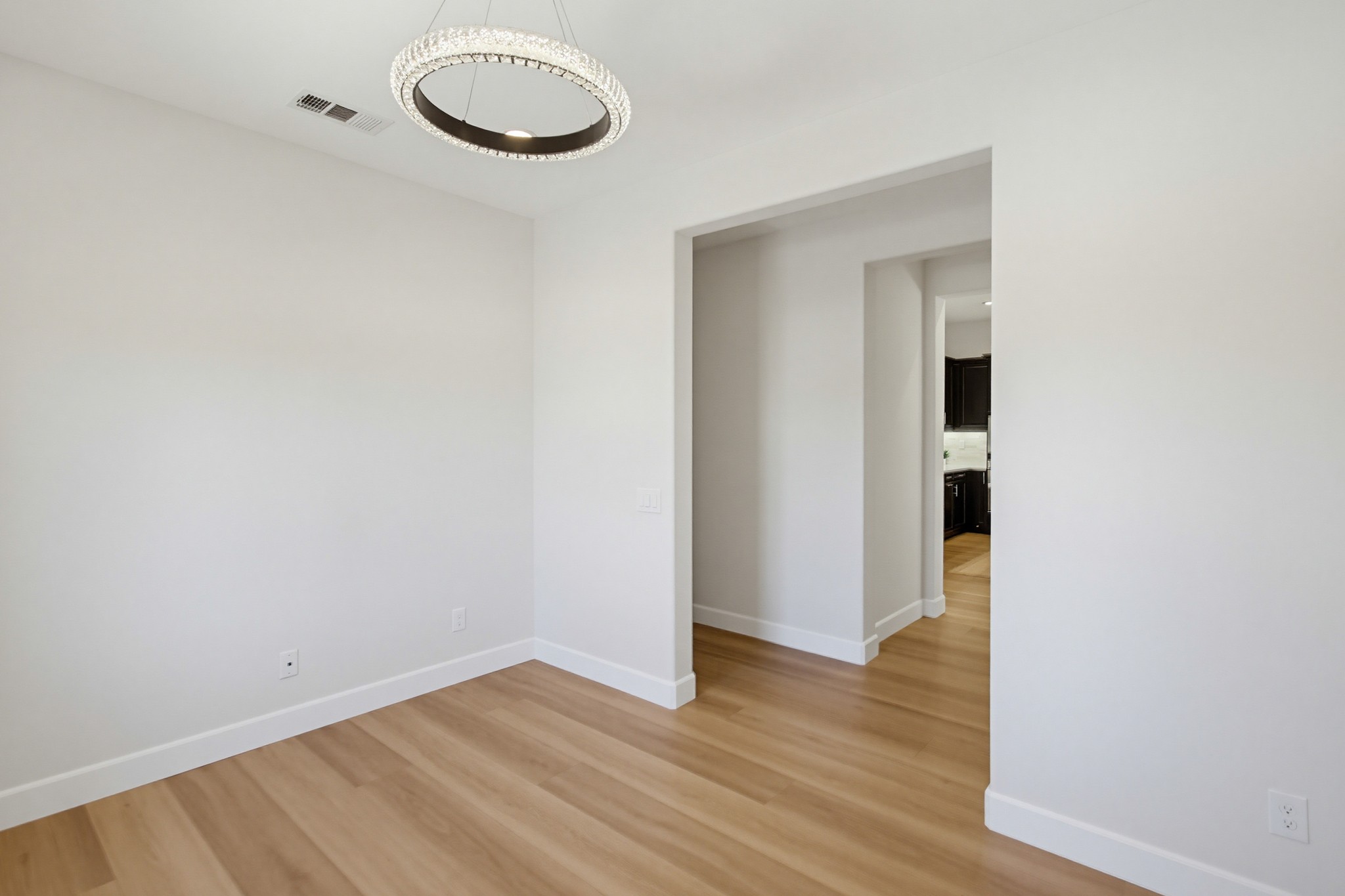 Virtual tour photo 32 of 55 for 7875 Lusardi Creek Ln