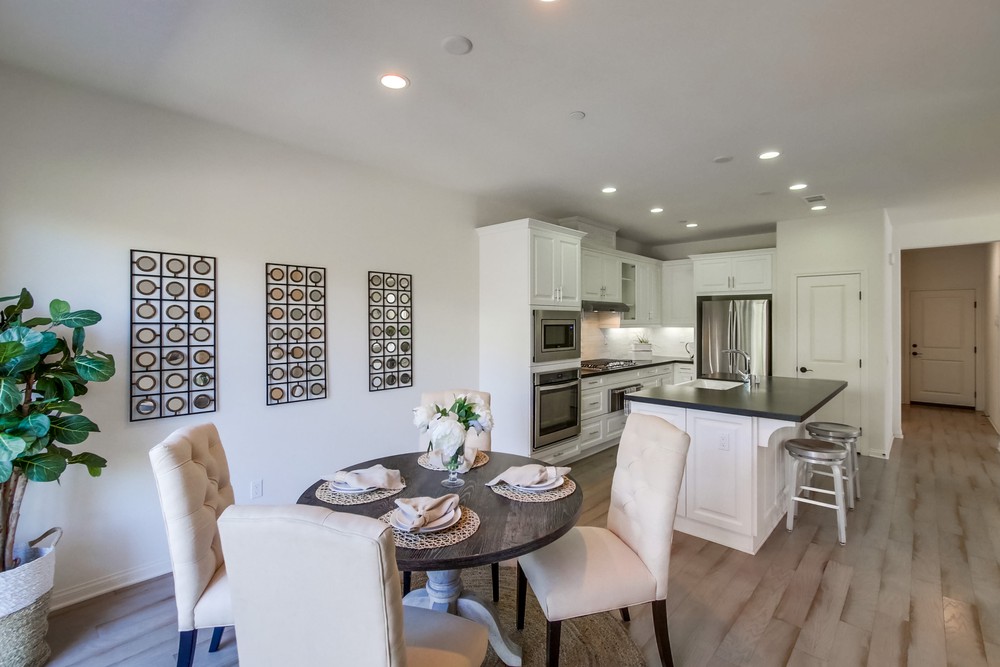 Virtual tour photo 17 of 34 for 7878 Lusardi Creek Ln