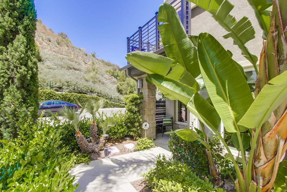Virtual tour photo 6 of 84 for 7879 Modern Oasis Dr
