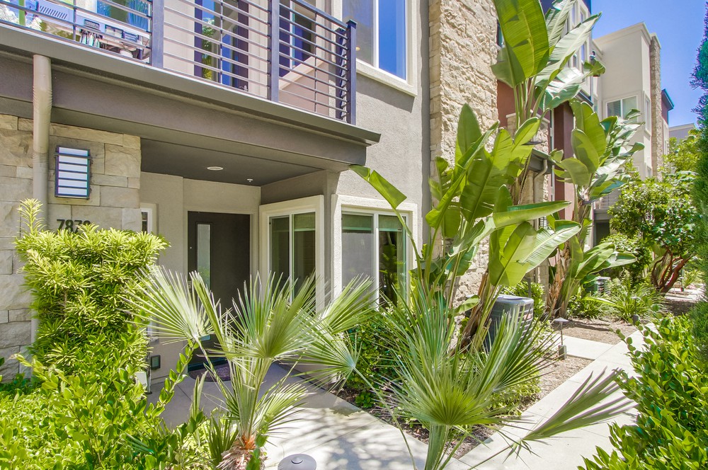 Virtual tour photo 9 of 84 for 7879 Modern Oasis Dr