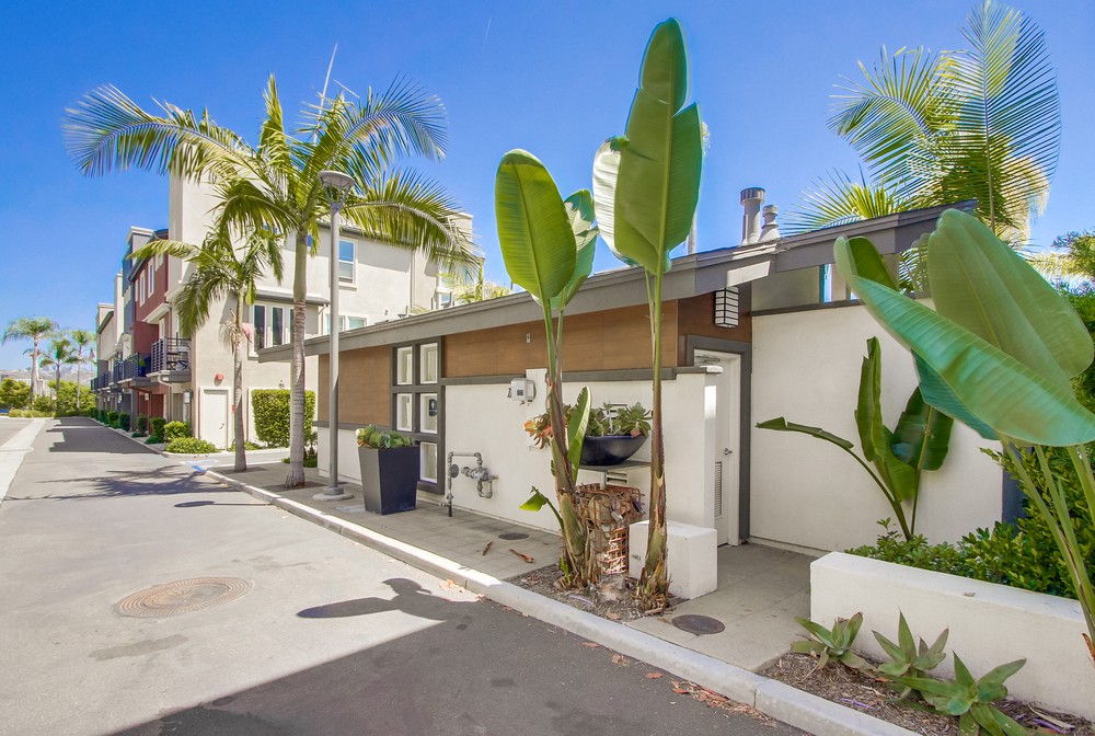 Virtual tour photo 80 of 84 for 7879 Modern Oasis Dr
