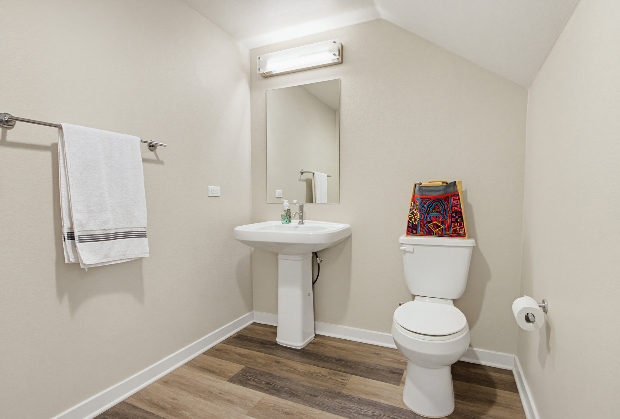 Virtual tour photo 24 of 53 for 788 Trunorth Cir